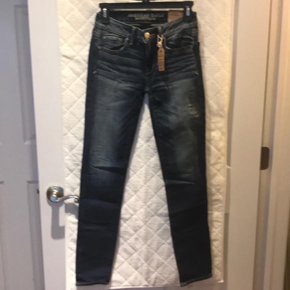American Eagle Outfitters Denim - American Eagle Skinny Low Rise Jeans American Eagle Outfitters Denim - American Eagle Skinny Low Rise Jeans